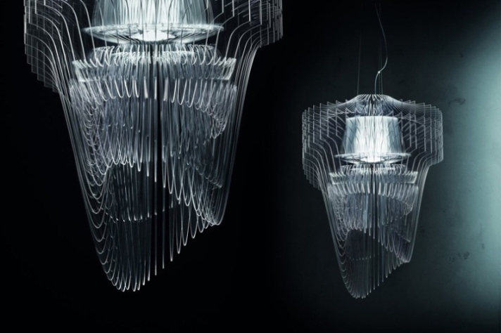 Transparent-Chandelier-by-Zaha-Hadid-for-SLAMP